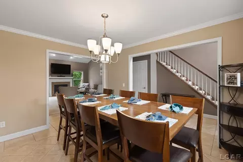 Dining - 3054 Windmill, Adrian, MI 49221 photo 3 of 5