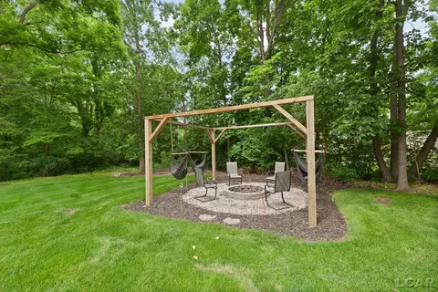 Exterior - 3054 Windmill, Adrian, MI 49221 photo 8 of 14