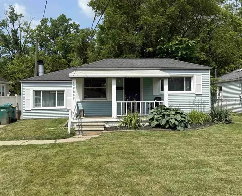 22869 Power, Farmington, MI 48336