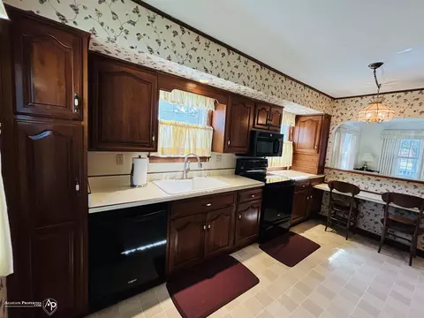 Kitchen - 114 W Clark, Davison, MI 48423 photo 2 of 2