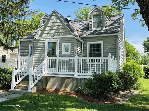 Exterior - 114 W Clark, Davison, MI 48423 photo 3 of 3