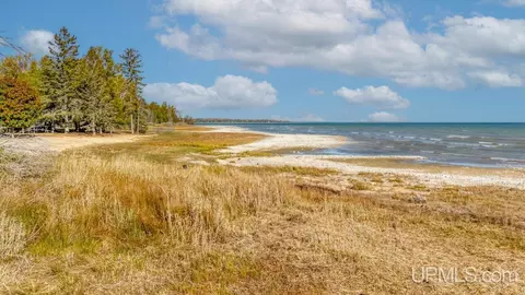 5930 Juniper Aa, Rapid River, MI 49878 photo 3