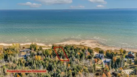5930 Juniper Aa, Rapid River, MI 49878