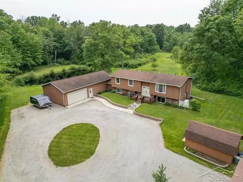 2697 W Olson, Sanford, MI 48657