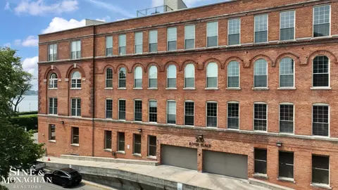200 River Pl, Detroit, MI 48207