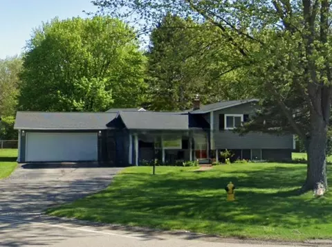 5252 Maple, Swartz Creek, MI 48473