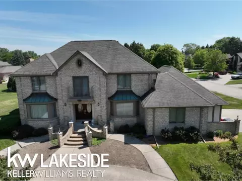 37272 Fiore, Clinton Township, MI 48036