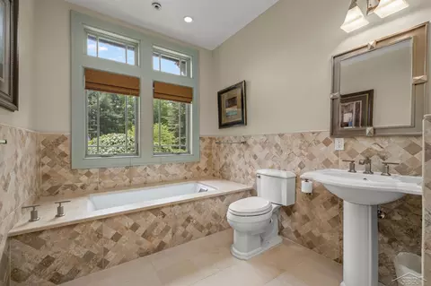 Bath - 199 E Brks, Midland, MI 48640 photo 2 of 14