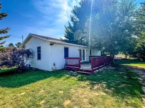 8710 E Townline Lk, Harrison, MI 48625