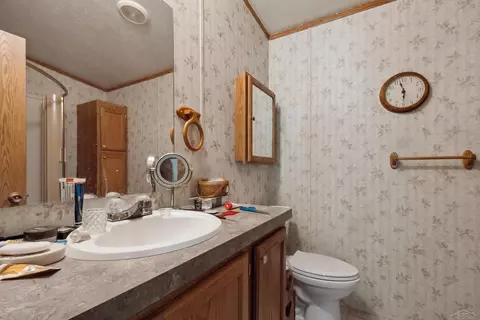 Bath - 366 Pinnacle, Omer, MI 48749 photo 2 of 2