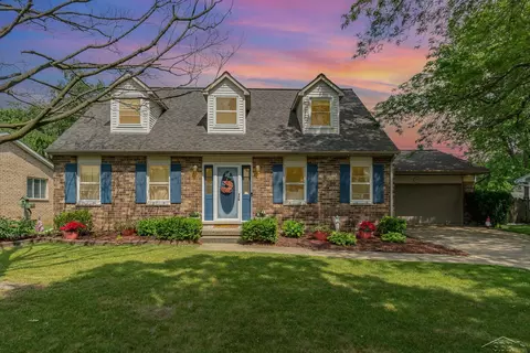 534 Cherrywood, Flushing, MI 48433
