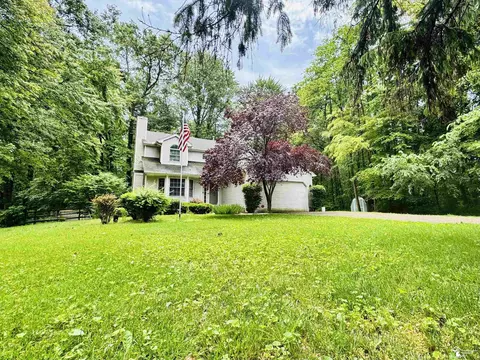 3447 Consear, Lambertville, MI 48144