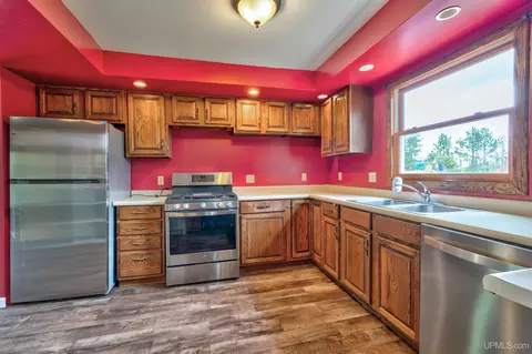 Kitchen - 14102 24th, Rapid River, MI 49878 photo 4 of 4