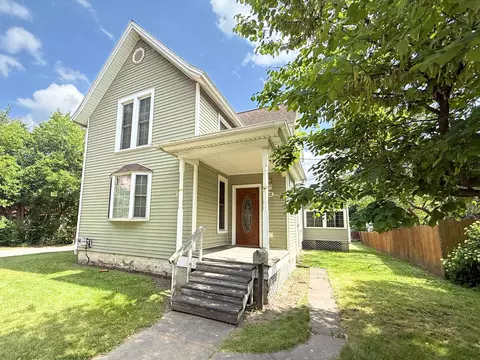 512 E Main, Owosso, MI 48867
