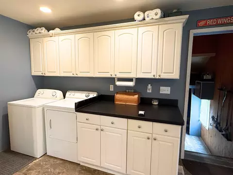 512 E Main, Owosso, MI 48867 photo 14