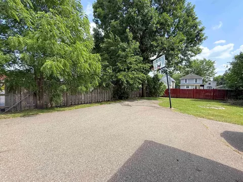 512 E Main, Owosso, MI 48867 photo 27