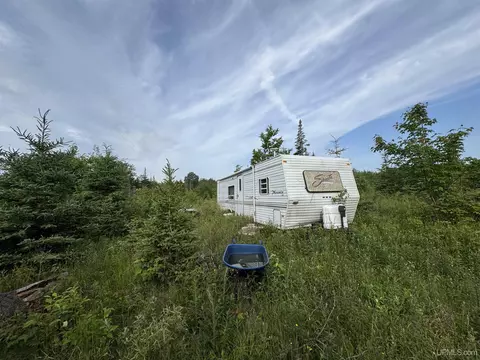 9627 Bb, Rapid River, MI 49878 photo 3