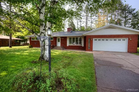 E5031 Jackson, Ironwood, MI 49938