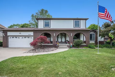 46329 Community Ctr, New Baltimore, MI 48047
