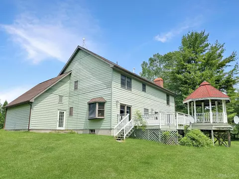 9989 W 5, Rapid River, MI 49878 photo 3