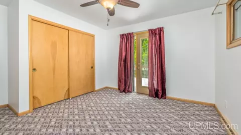 1020 S 5th, Escanaba, MI 49829 photo 32
