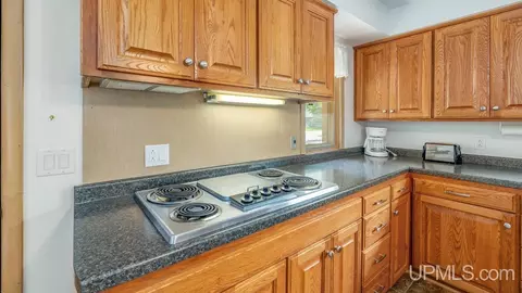 1020 S 5th, Escanaba, MI 49829 photo 18