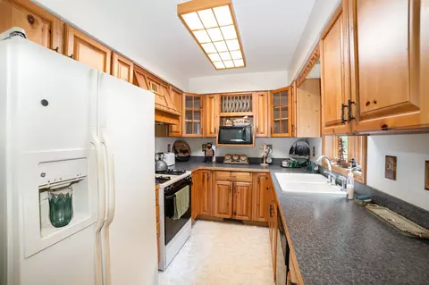 555 Rivers Ter, Gladwin, MI 48624 photo 11