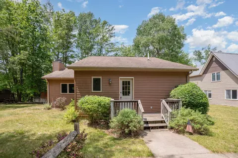 555 Rivers Ter, Gladwin, MI 48624 photo 4