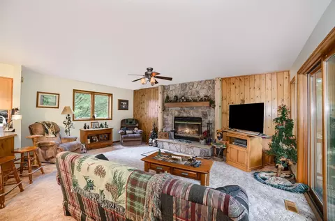 555 Rivers Ter, Gladwin, MI 48624 photo 7