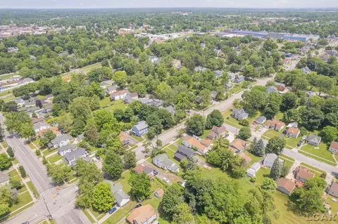 121 W Beecher, Adrian, MI 49221 photo 39