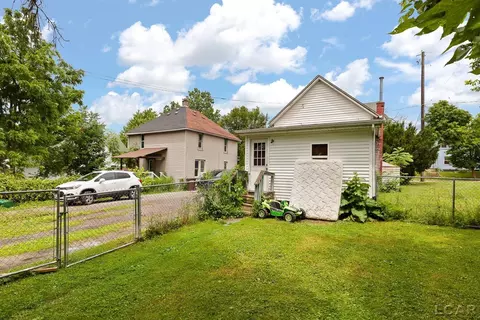 121 W Beecher, Adrian, MI 49221 photo 7