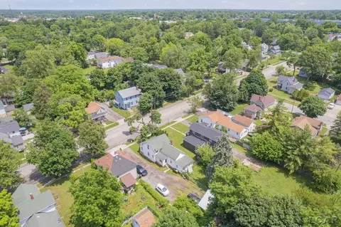 121 W Beecher, Adrian, MI 49221 photo 38