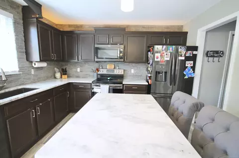 56757 Cardinal, Macomb, MI 48042 photo 5