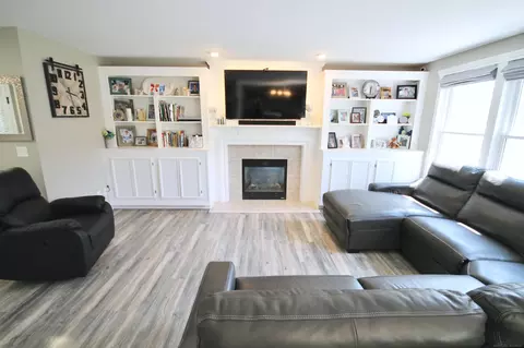 56757 Cardinal, Macomb, MI 48042 photo 8