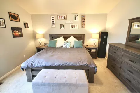 56757 Cardinal, Macomb, MI 48042 photo 15