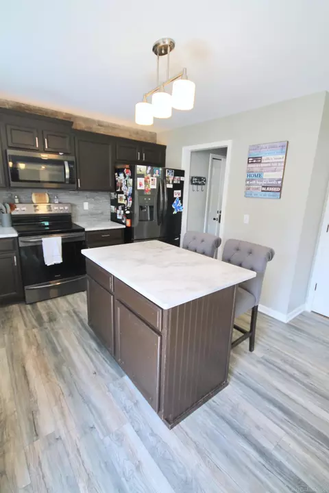 56757 Cardinal, Macomb, MI 48042 photo 4