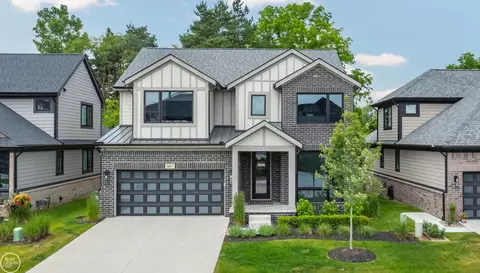 54877 Camden, Shelby Township, MI 48316