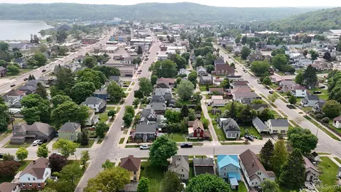 View/Area - 206 Cherry, Munising, MI 49862 photo 5 of 10