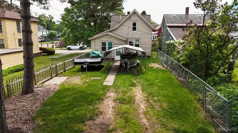 Exterior - 206 Cherry, Munising, MI 49862 photo 4 of 4