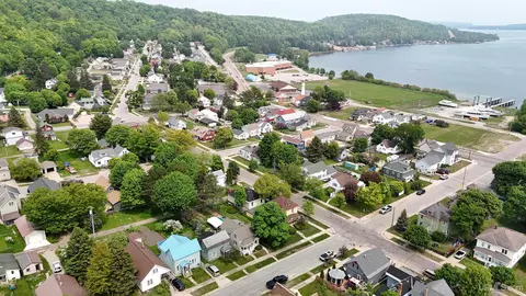 View/Area - 206 Cherry, Munising, MI 49862 photo 7 of 10