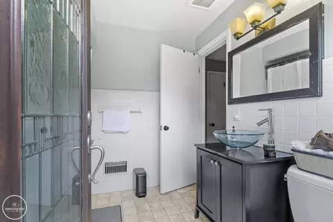 35727 Elm, Wayne, MI 48184 photo 43