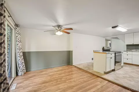 10620 Dewitt, Van Buren Twp, MI 48111 photo 12