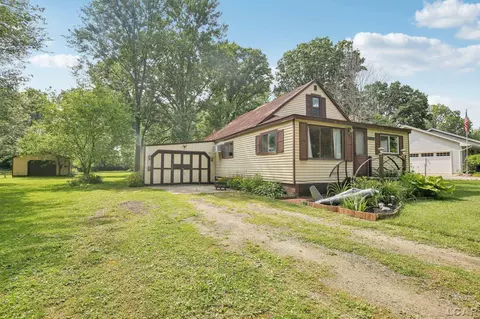 10620 Dewitt, Van Buren Twp, MI 48111 photo 2