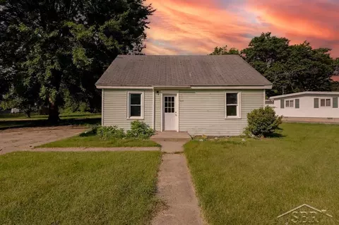 3422 Old Kawkawlin, Bay City, MI 48706