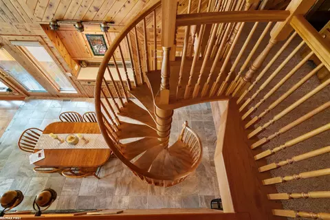 Dining - 2333 Boy Scout, Indian River, MI 49749 photo 3 of 3