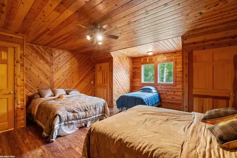 Bedroom - 2333 Boy Scout, Indian River, MI 49749 photo 9 of 10
