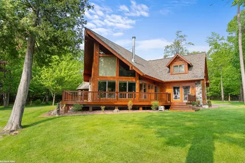 2333 Boy Scout, Indian River, MI 49749