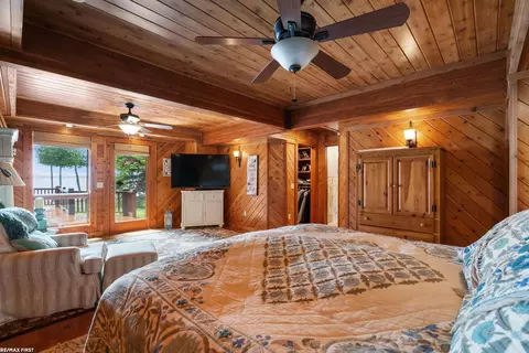 Bedroom - 2333 Boy Scout, Indian River, MI 49749 photo 2 of 10