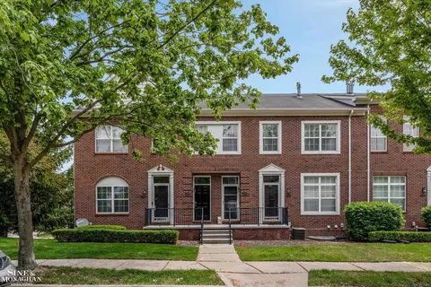 14543 Vauxhall, Sterling Heights, MI 48313
