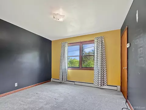 Bedroom - w3938e39 E 25, Powers, MI 49874 photo 2 of 3